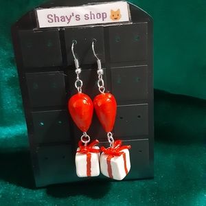 Animal crossing gift balloon earrings